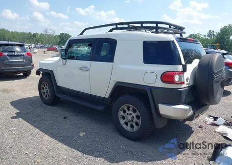 2012 Toyota Fj Cruiser z USA, uszkodzony, nr VIN JTEBU4BF8CK124950